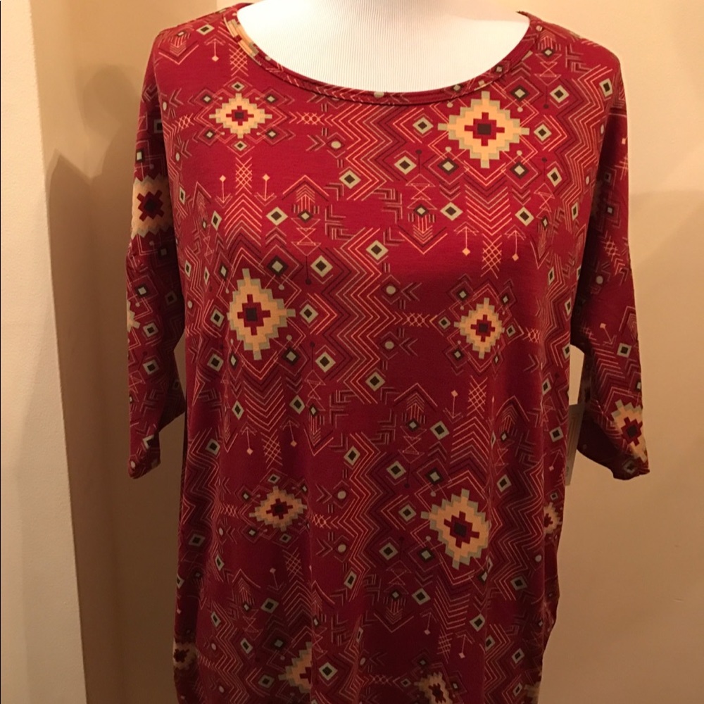 LuLaRoe Irma Tunic